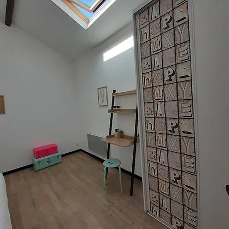Holiday home Maison Ambiance Loft A 2 Pas Du Port D'arcachon Et Des Plages Arcachon